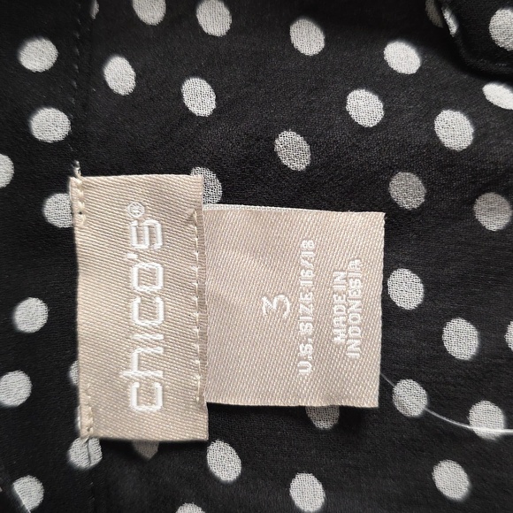 NWT Chico’s Size 3 /XL Black & White Polka Dot Bishop Sleeve Top Blouse Women’s - Picture 2 of 12
